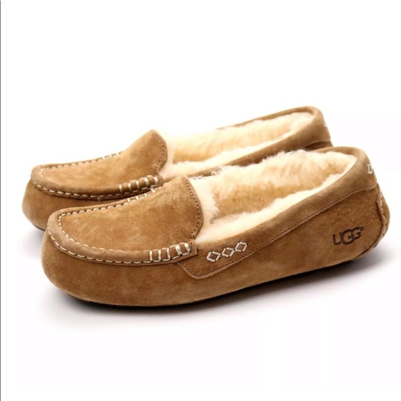 UGG Ansley Chestnut Suede Sheepskin Mocassins 🐑♥️ - Picture 1 of 6